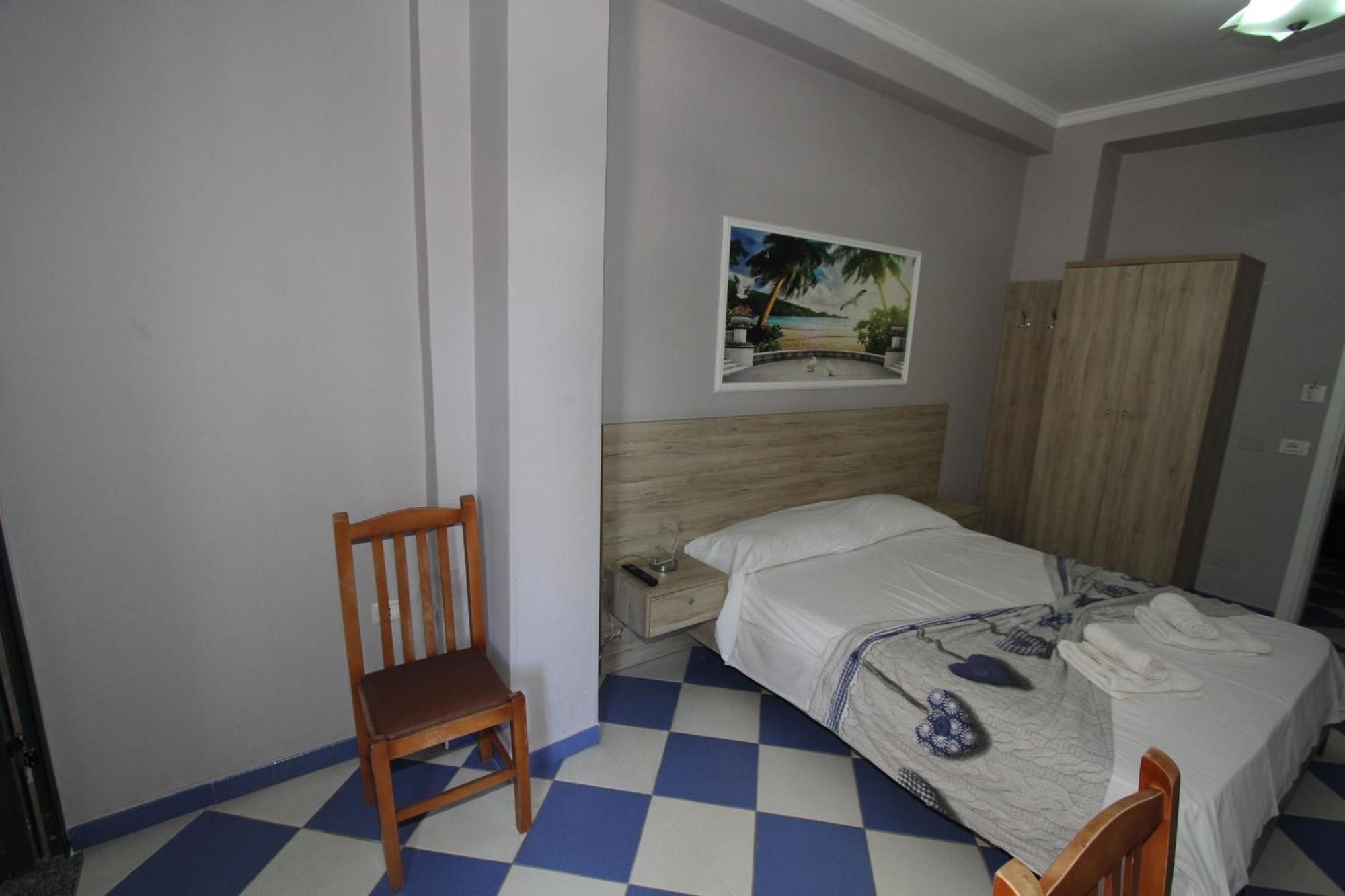 Kompleksi Eli Guest House Durrës 외부 사진